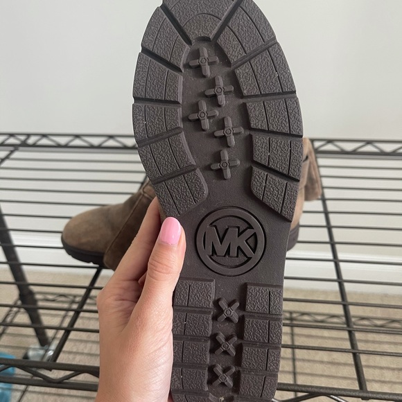 Michael Kors Boots - Picture 3 of 4